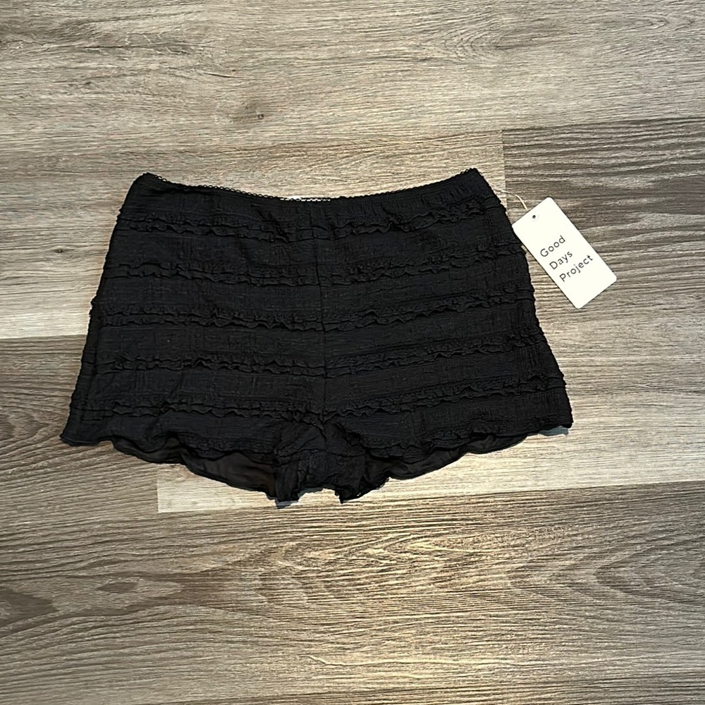 NWT Black Lace Trim Shorts - Picture 4 of 5